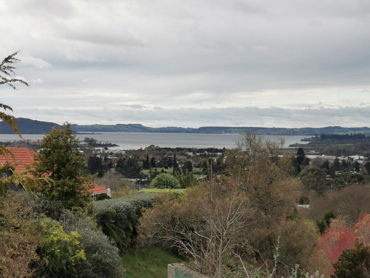 Geyser Lookout Bnb Rotorua Exterior foto